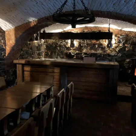 Penzion, Restaurace Jaro Brdy