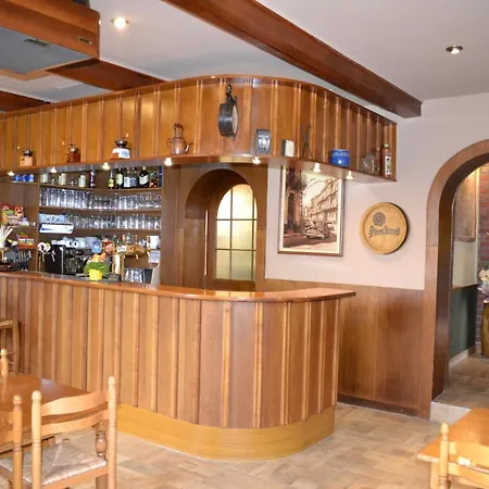 Affittacamere Penzion, Restaurace Jaro Brdy *