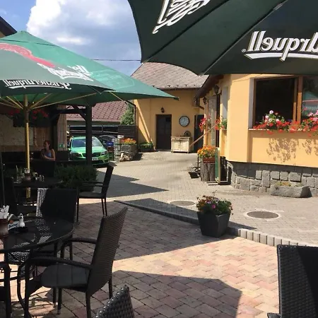 Affittacamere Penzion, Restaurace Jaro Brdy *